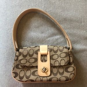 Vintage 2000 purse 👜